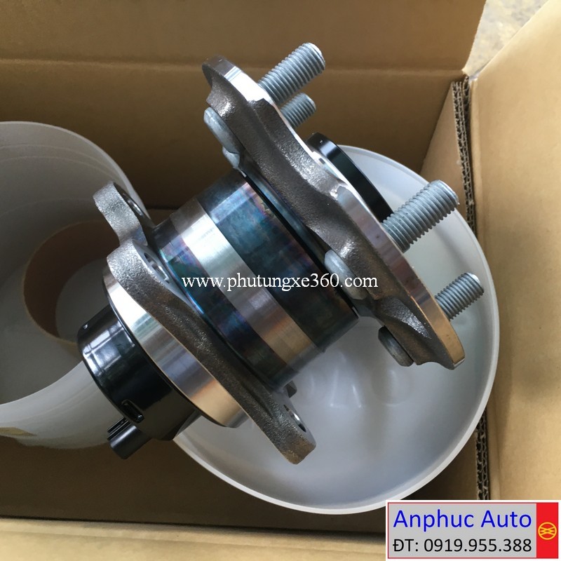 4-bac-dan-banh-sau-toyota-venza- 89544-48030.JPG